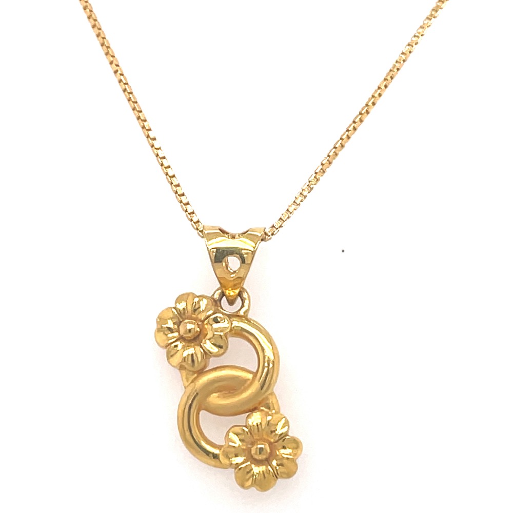 Entangled flower pendant