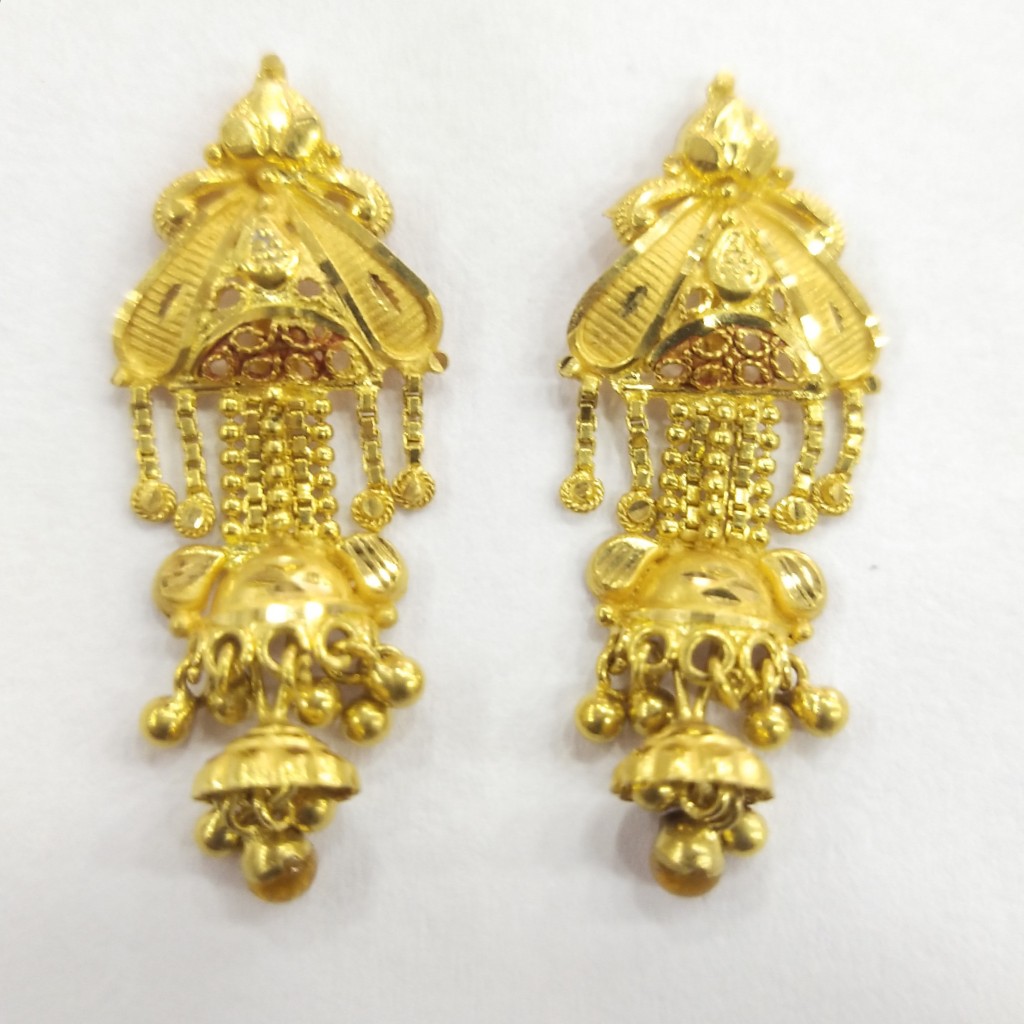 22k gold fancy ladies earrings
