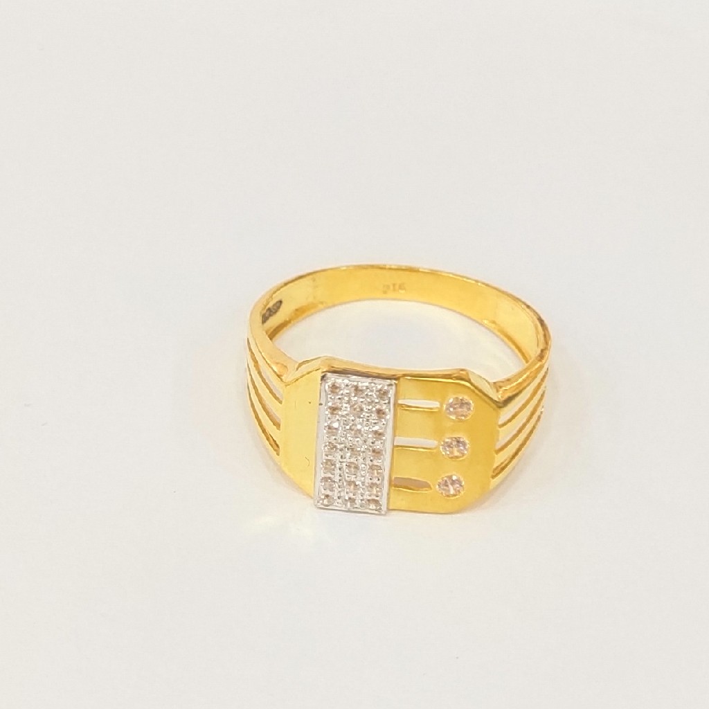 916 HM CERTIFIED GOLD DIAMOND FANCY GENT'S RING