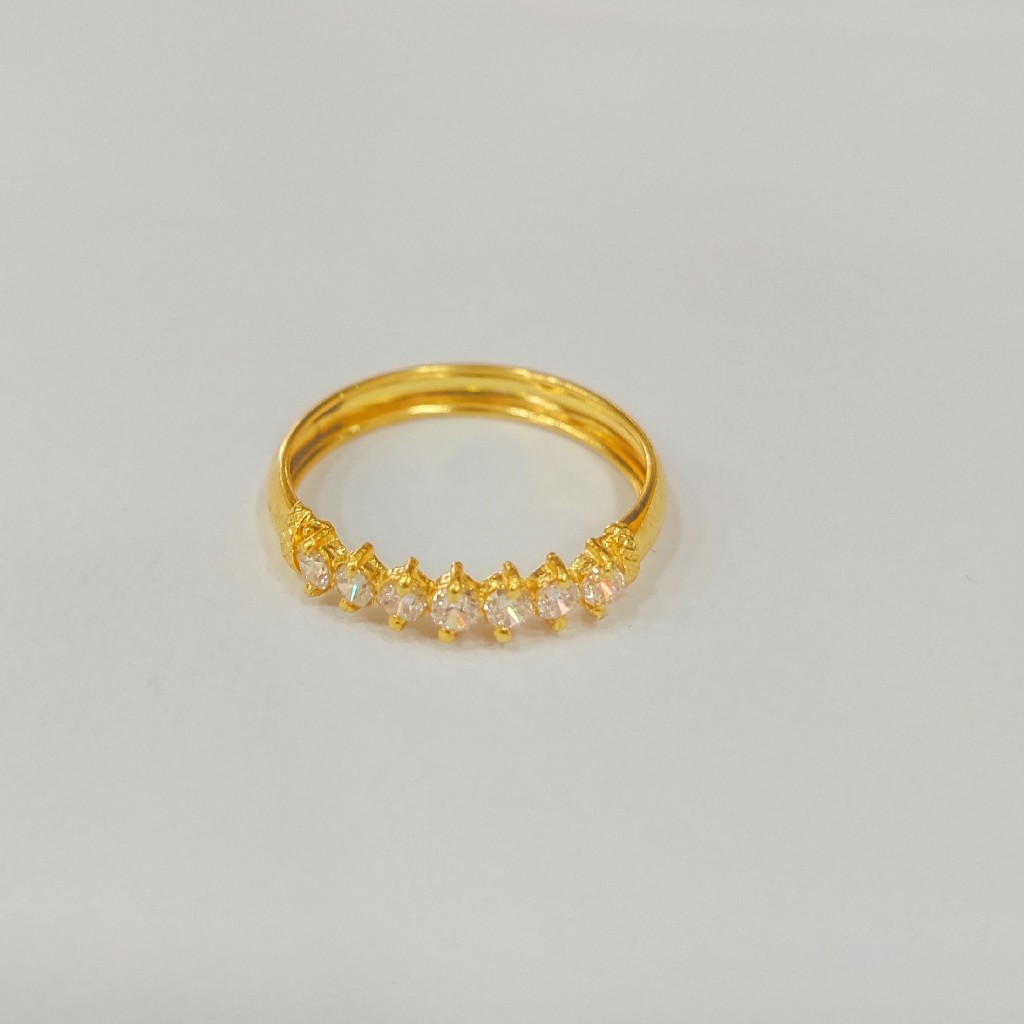 18KT GOLD CERTIFIED FANCY DIAMOND LADIES RING