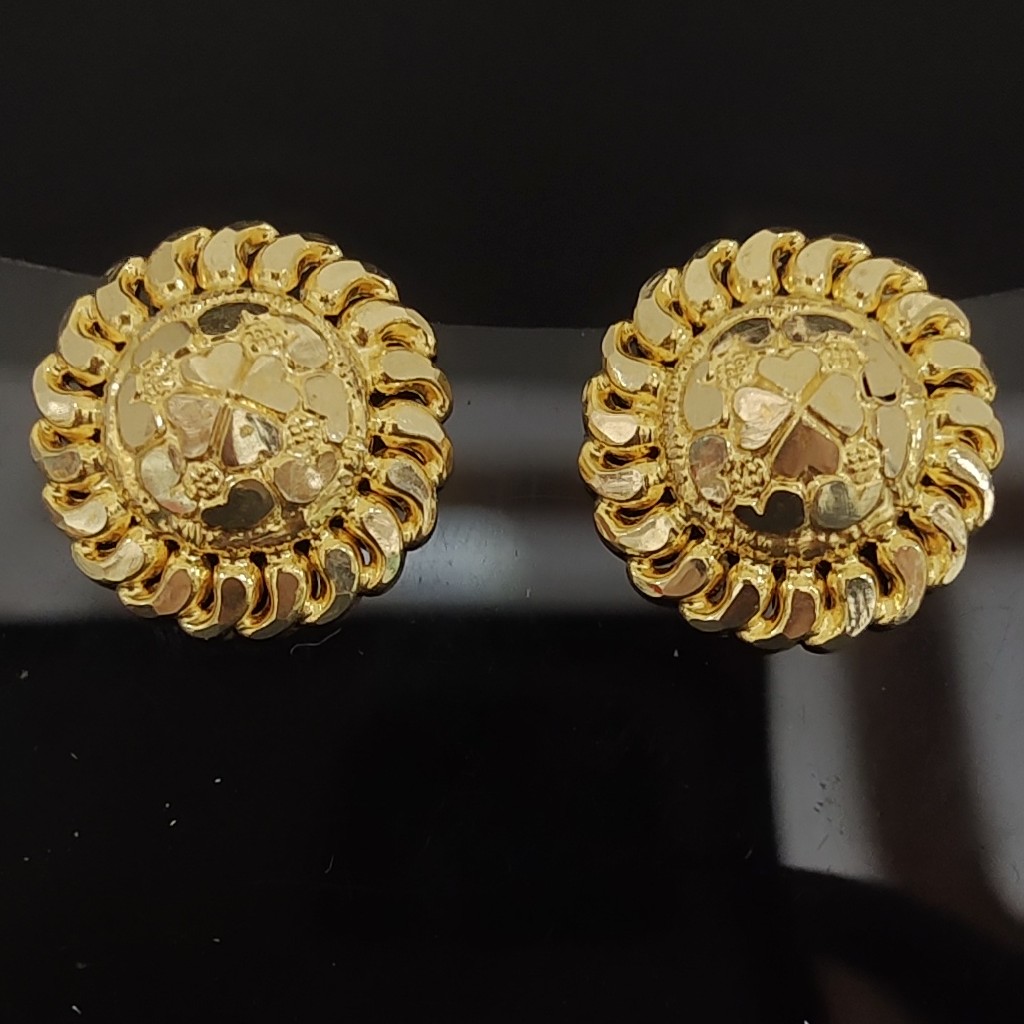 22KT Gold Round Ladies Earrings