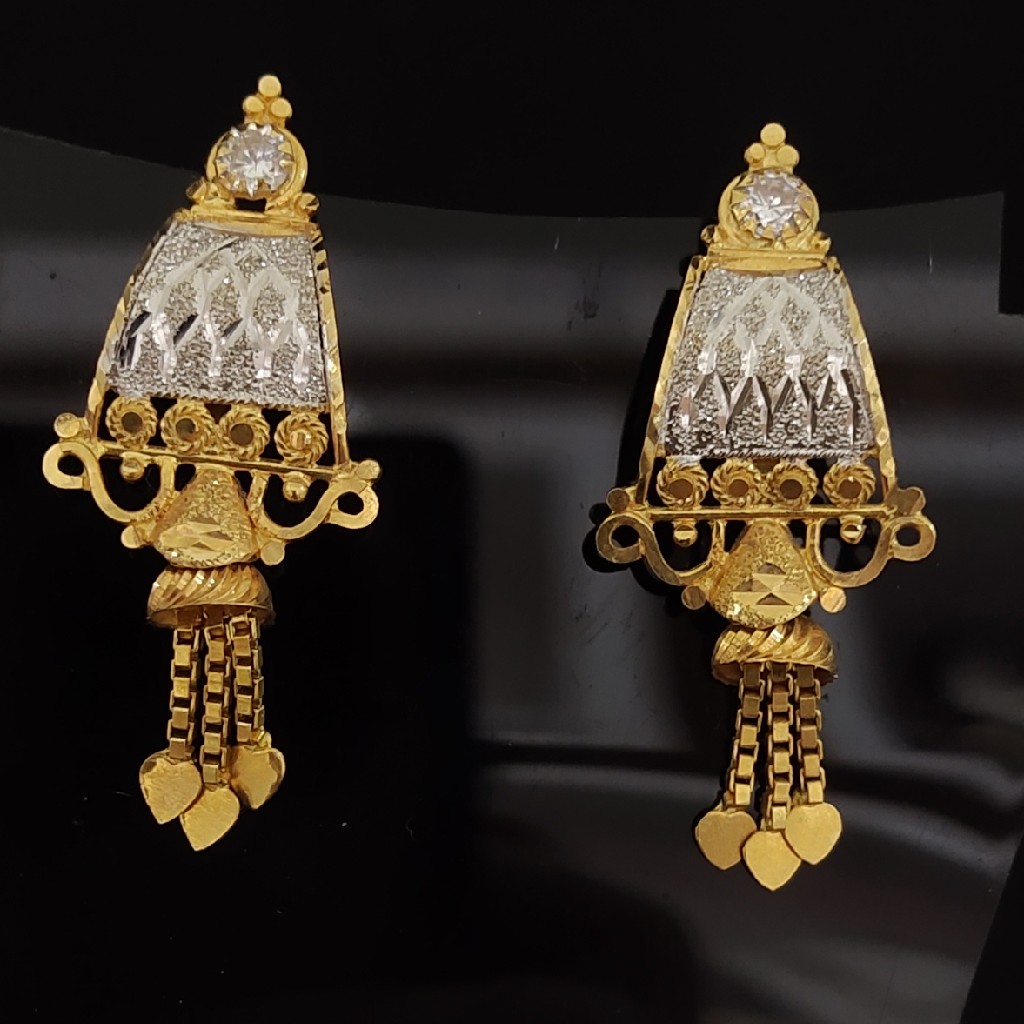 22KT Gold Fancy Design Women's Earrings