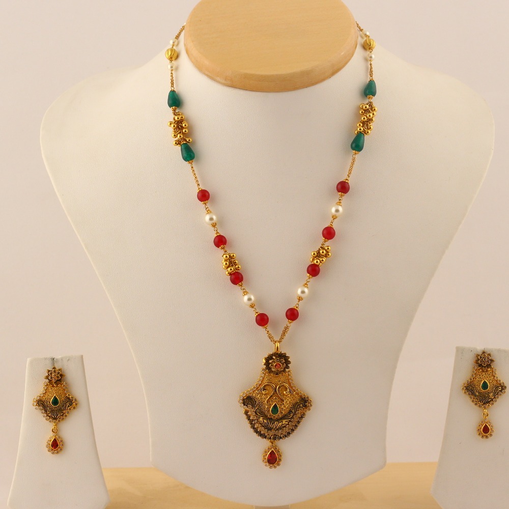 22KT Gold Designer Antique Necklace Set