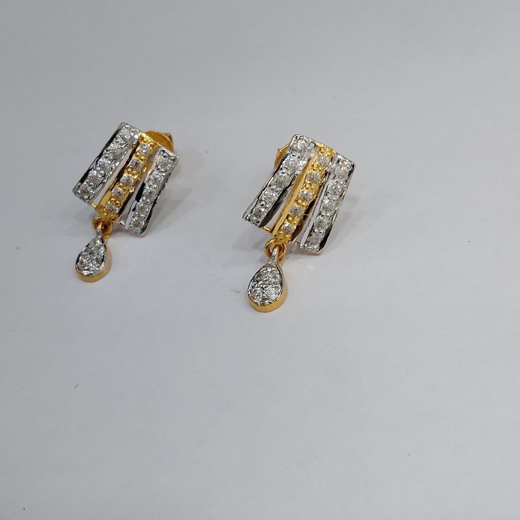 916 Gold CZ Earrings