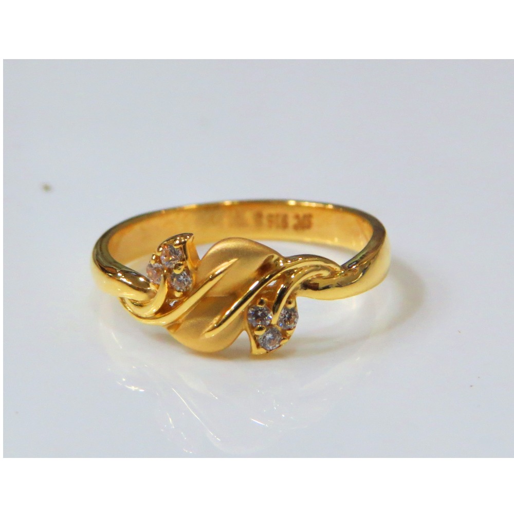 22kt Gold Cz Casting Ladies Ring