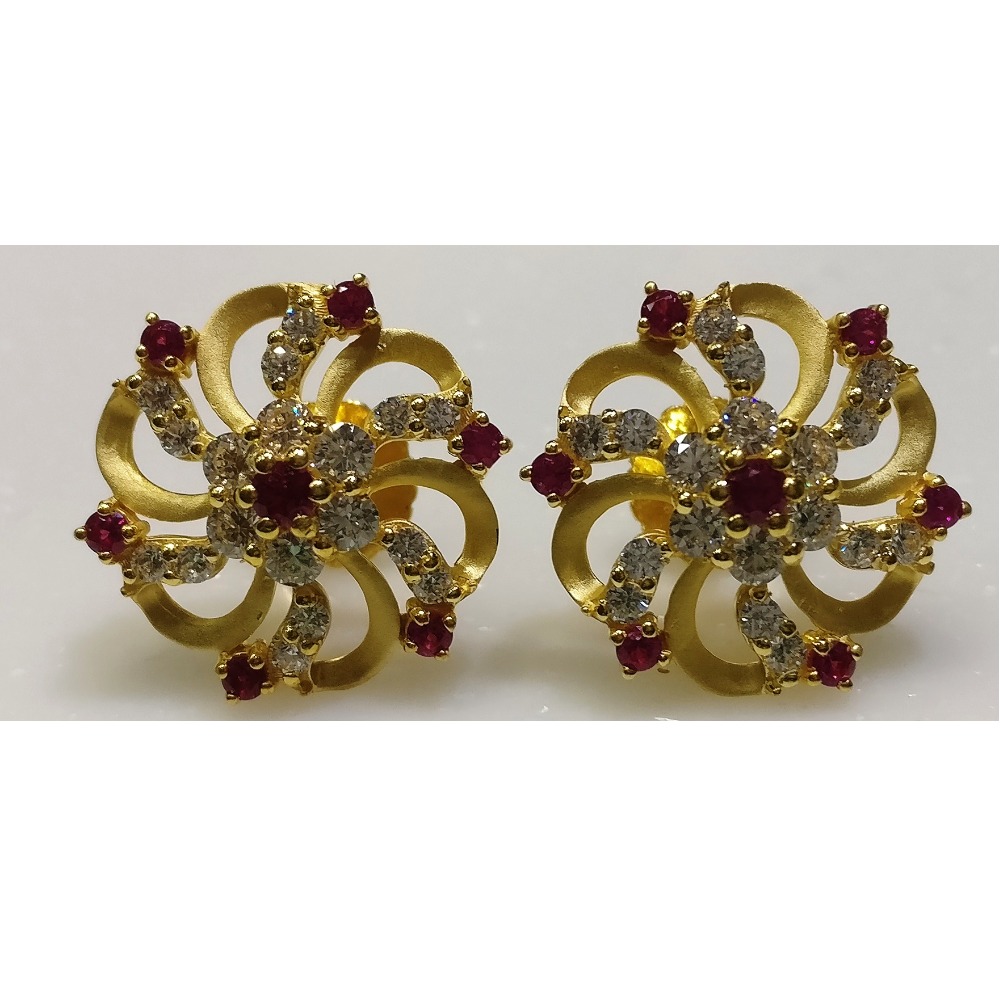 22kt gold cz casting round shape fancy earrings