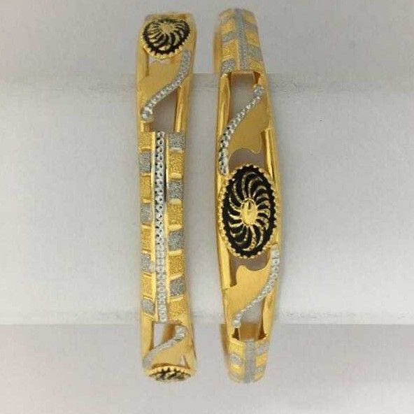 916 Yellow Gold Indian Copper bangle