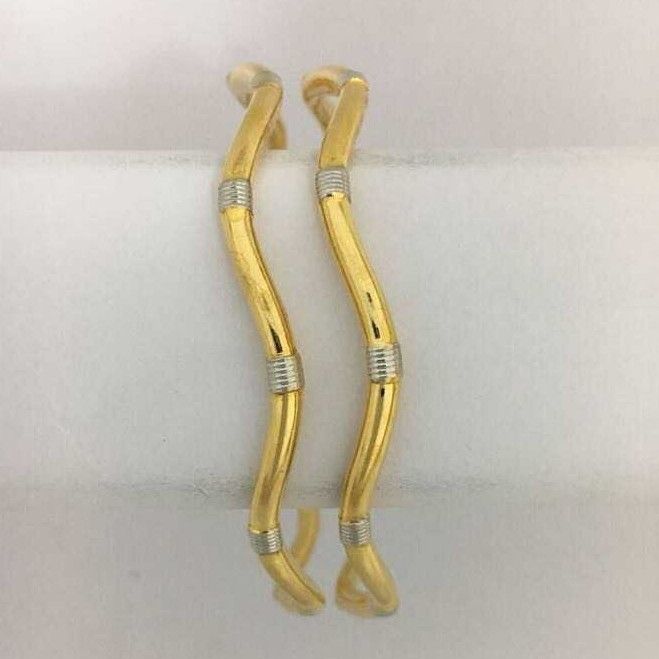 22KT Yellow Gold Classic Modern Ladies Stylish Bangles