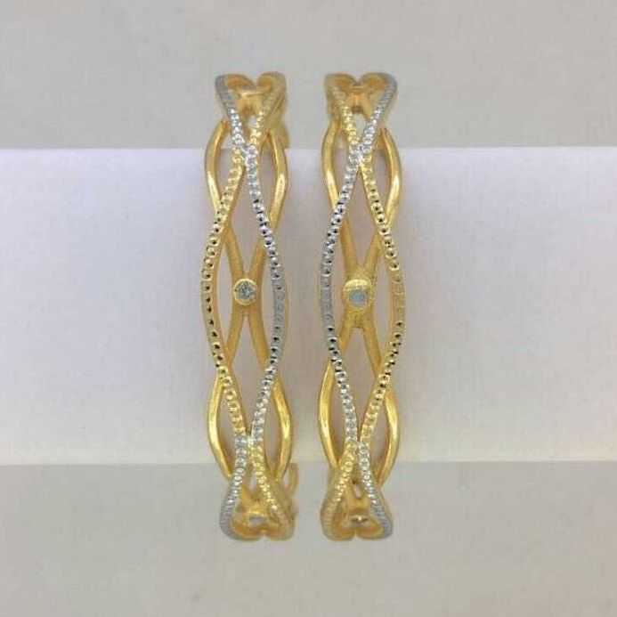 22KT Yellow Gold Classic Ladies Attractive Bangles