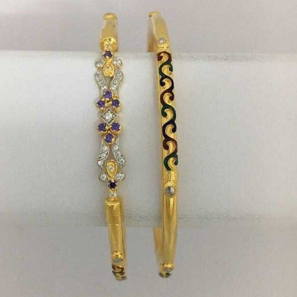 22KT Yellow Gold Stylish Ladies Bangles