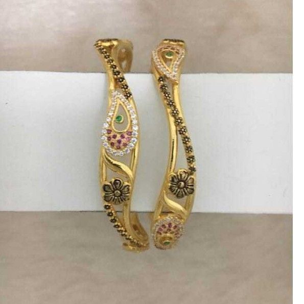 22KT Gold Ladies Bangle