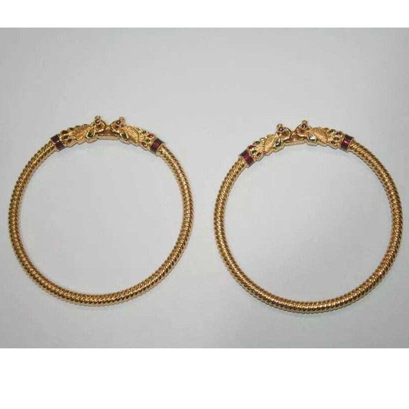 916 Gold Ladies Modern Bangles