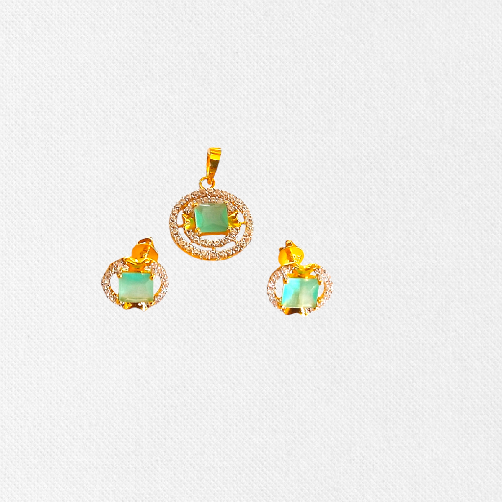 Designing Pendant Set