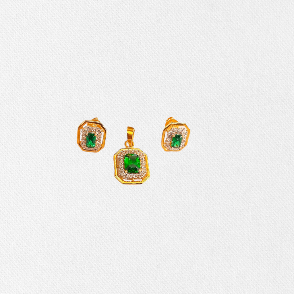 Diamond Pendant Set
