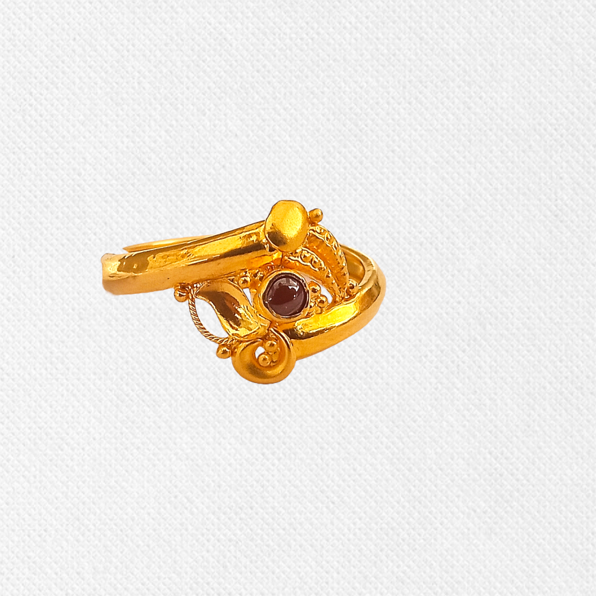 Gold Fancy Ring