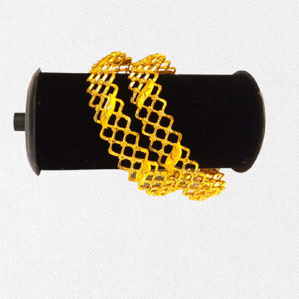 916 Gold Stylish bangle