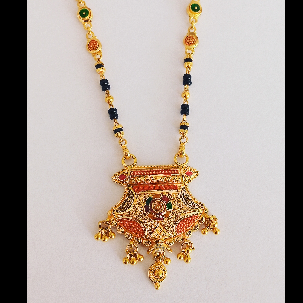 Gold mangalsutra for women