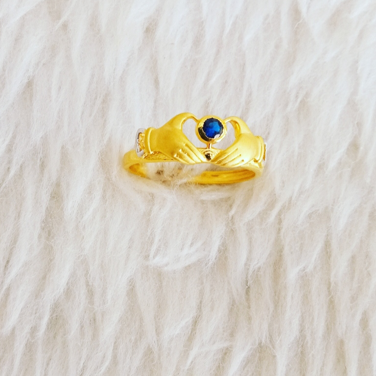 Gold ring for girls and women