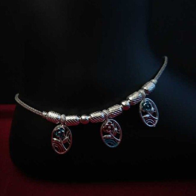 Silver Indian Rose Payal