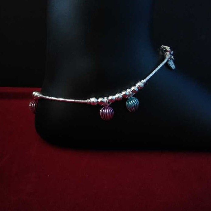 Silver Indian Ladies Designer Modern Moti Payal