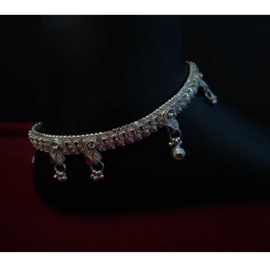 Silver Designer Indian D Payal
