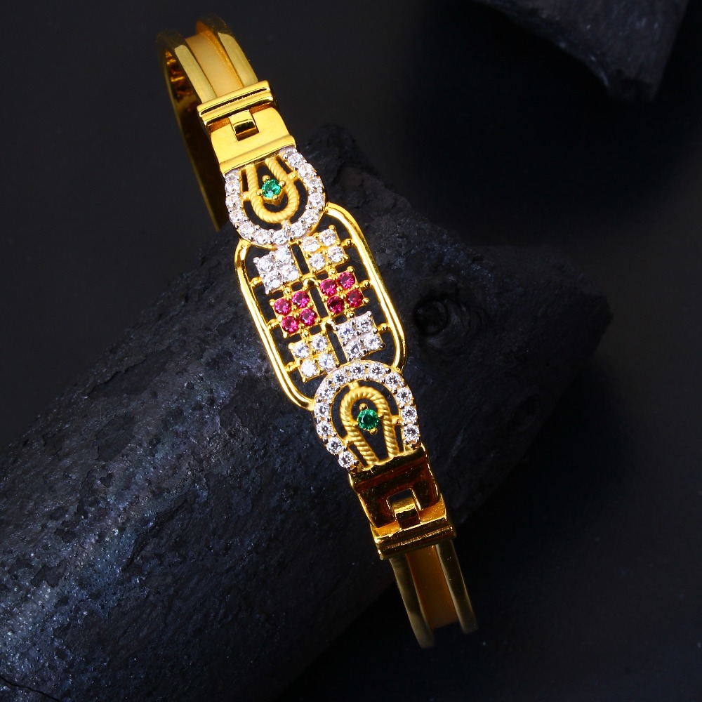 gold square design diamond Bracelet 21