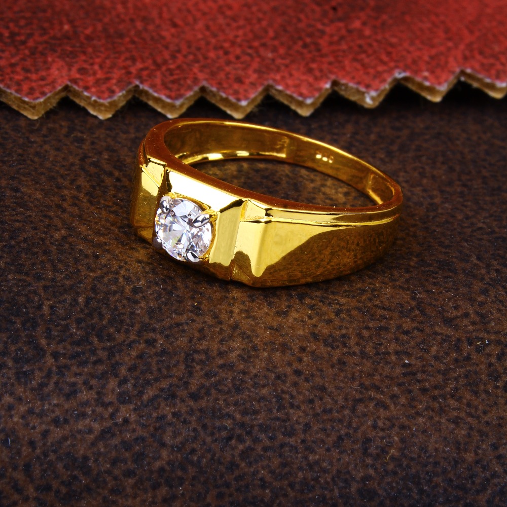 gold diamond Ring 130