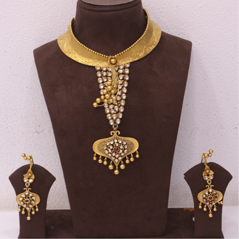 916 Gold Antique Kundan Necklace Set BC002