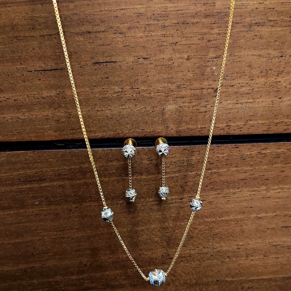 916 Gold Fancy Dokiya With Earrings PO-N06