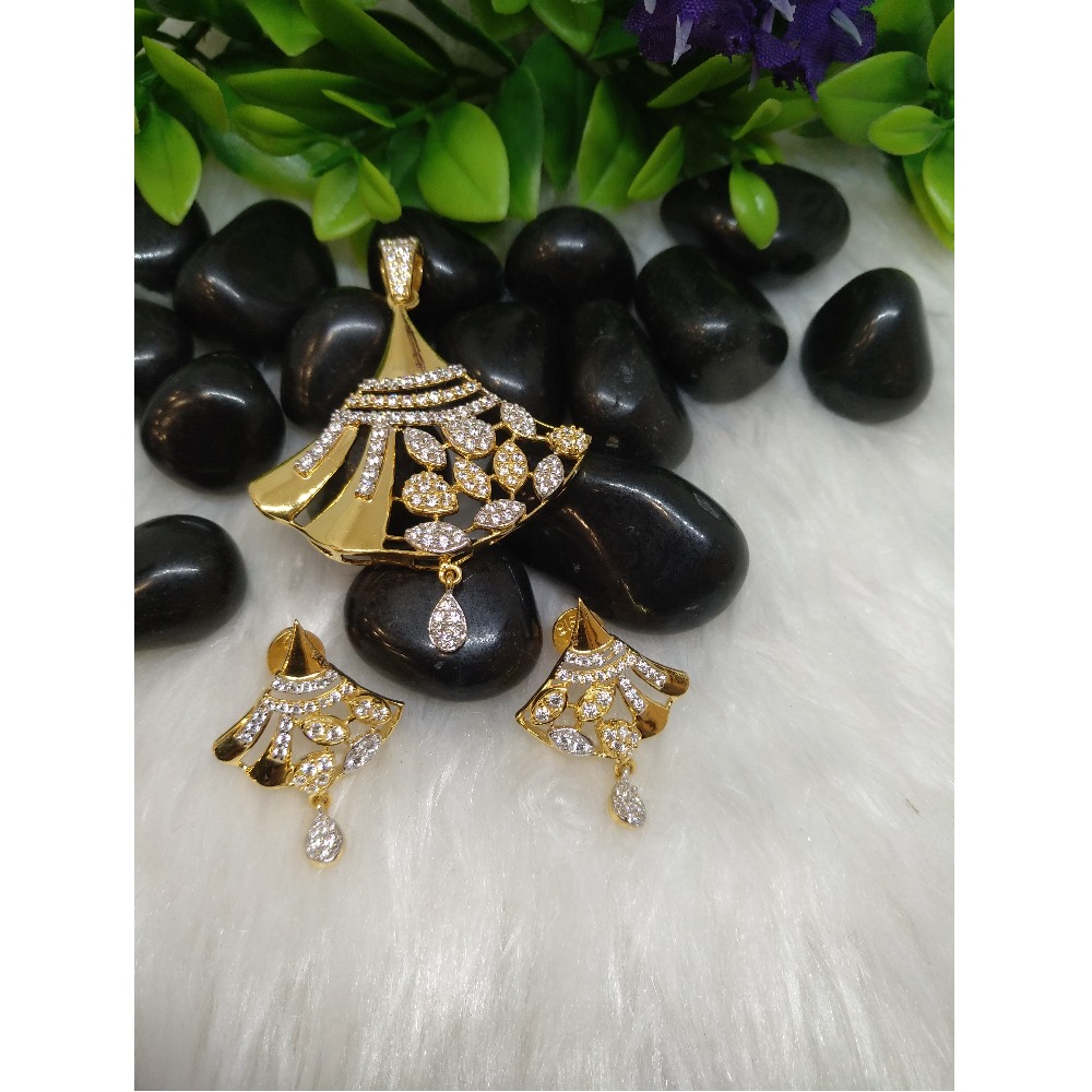 916 Gold CZ Fancy Signetic Pendant Set PO-P003