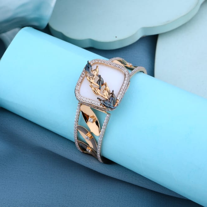 750 Rose Gold CZ Ladies Designer Kada RLKB452