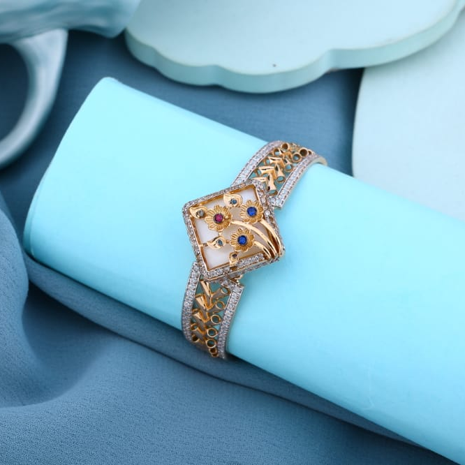 750 Rose Gold Hallmark Designer Ladies Kada RLKB444