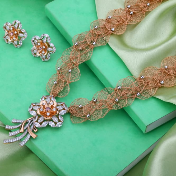 750 Rose Gold Fancy Necklace RN422
