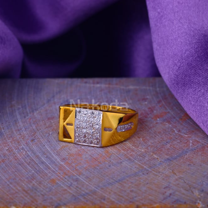 916 Gold Hallmark Designer Mens Ring MR959