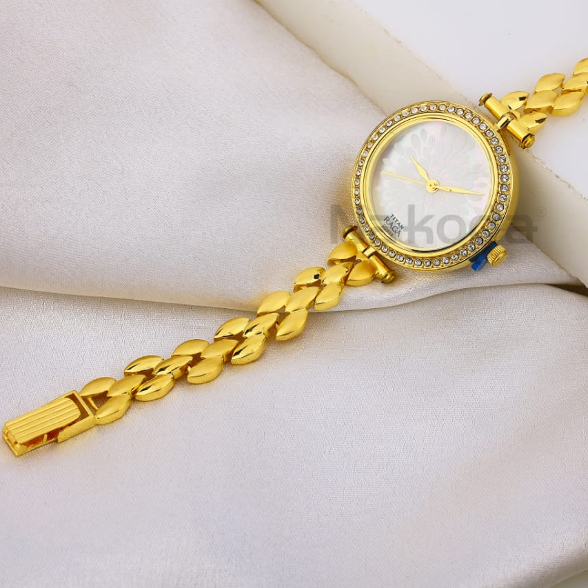750 gold ladies stylish watch lw26