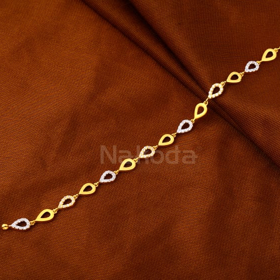 916 Gold CZ Hallmark Exclusive Ladies Bracelet LB611