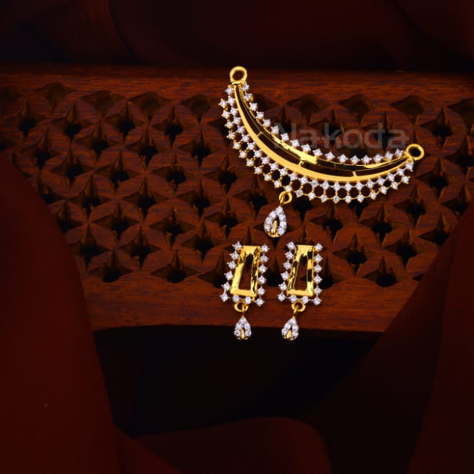 916 Gold Hallmark Ladies Stylish Mangalsutra Pendant MP637