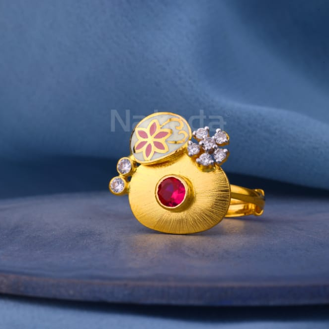 916 Gold CZ Ladies Stylish Antique Ring LAR367