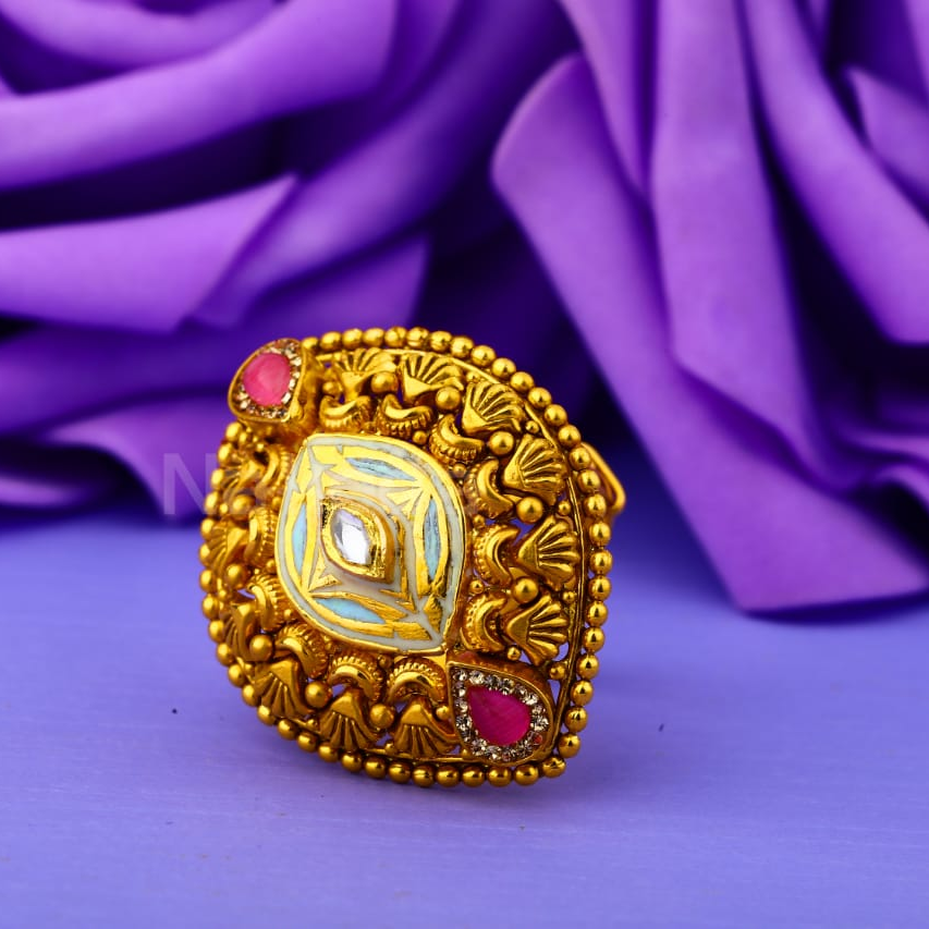 22KT Gold CZ Classic Ladies Antique Ring LAR318