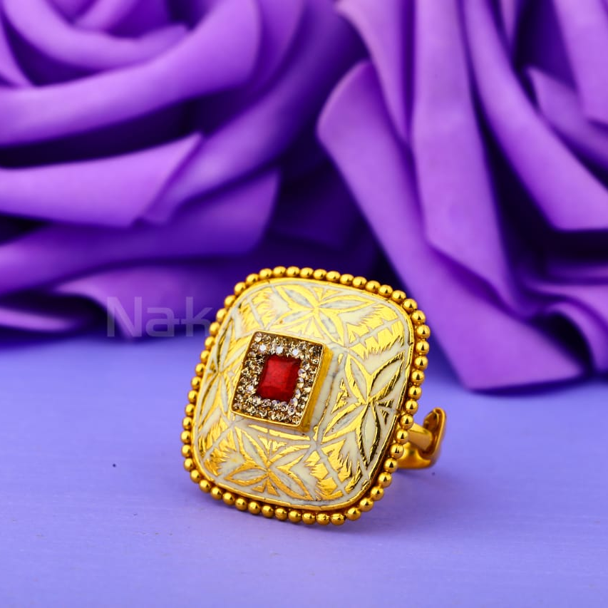 22KT Gold CZ Ladies Antique Ring LAR319