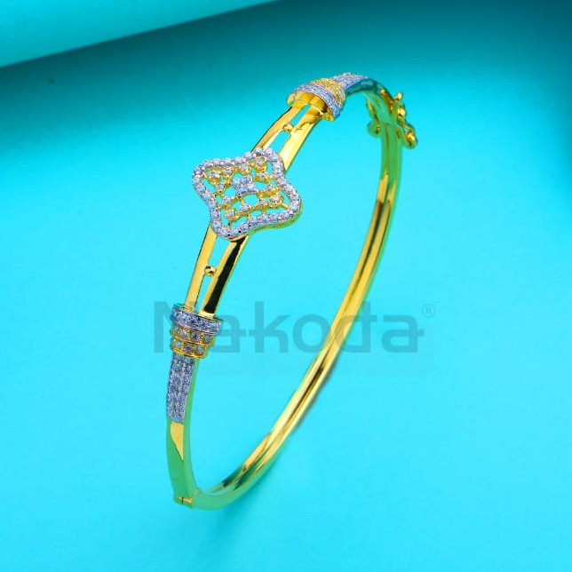 750 Gold CZ Ladies Gorgeous Kada Bracelet LKB223