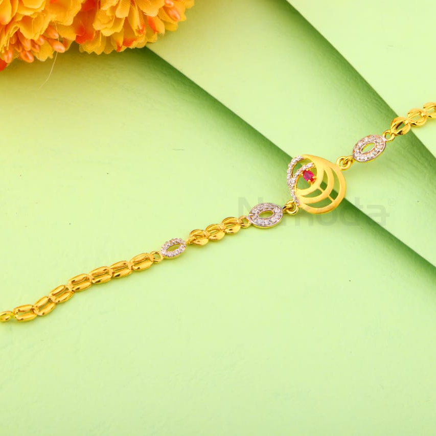 916 Gold CZ Ladies Bracelet LB552