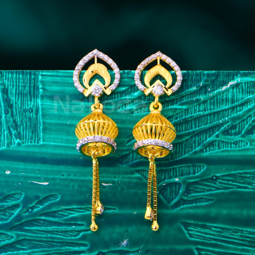 22KT Gold Hallmark Ladies Exclusive Jhummar Earrings LJE446