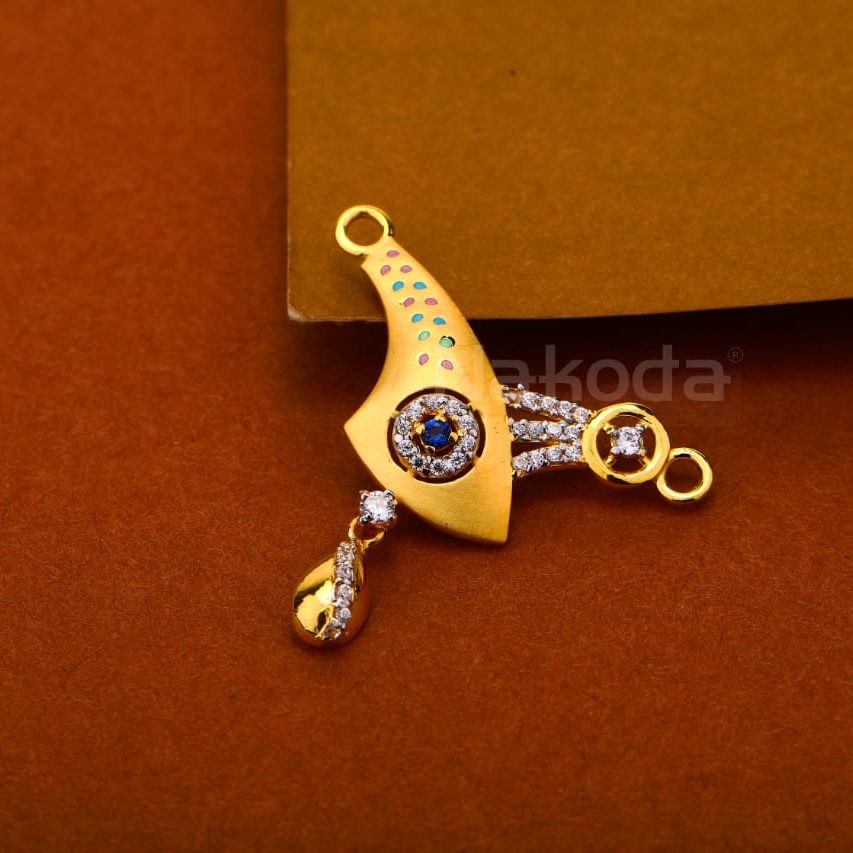 916 Gold Ladies Delicate Pandent MP526