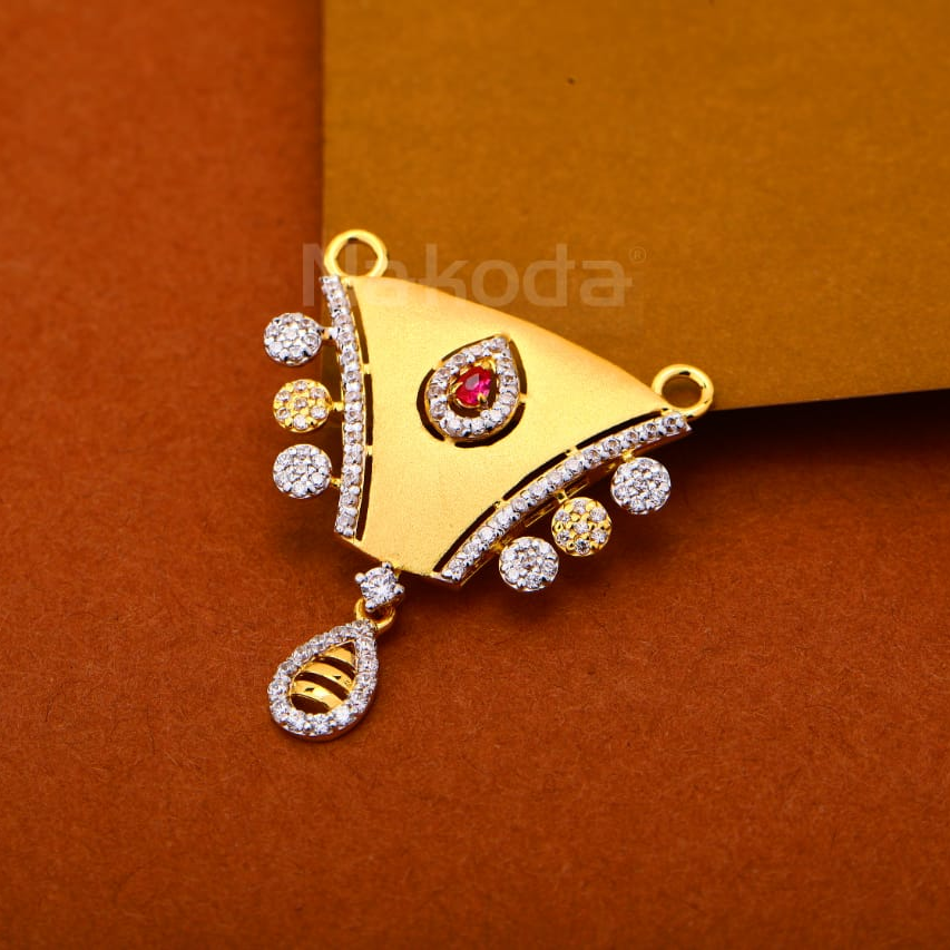 22CT Gold Ladies Classic Pandent MP543