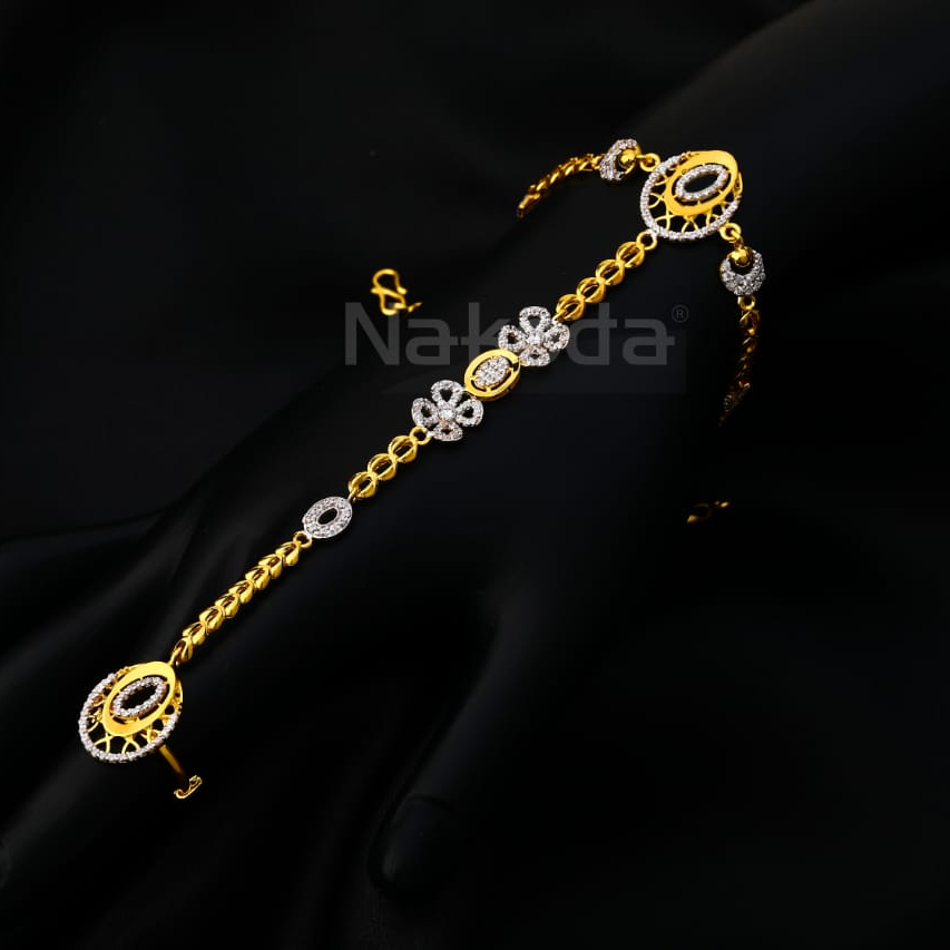 916 Gold Hallmark Stylish Ladies Hathpan HP110