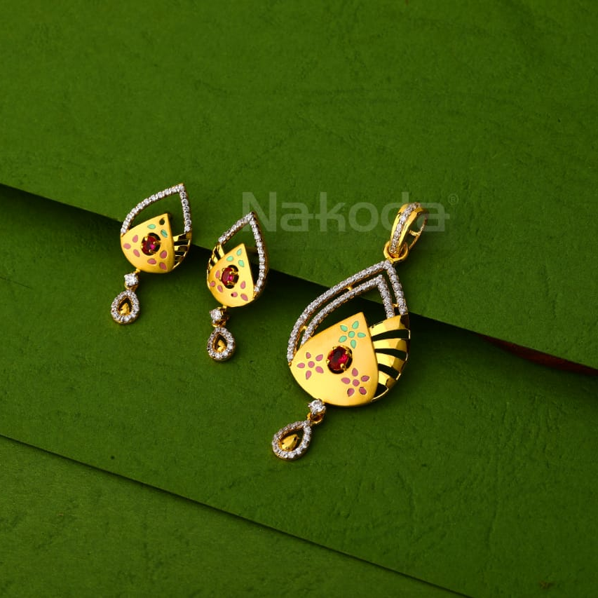 916 Gold Hallmark Delicate Ladies Pendant Set FPS475