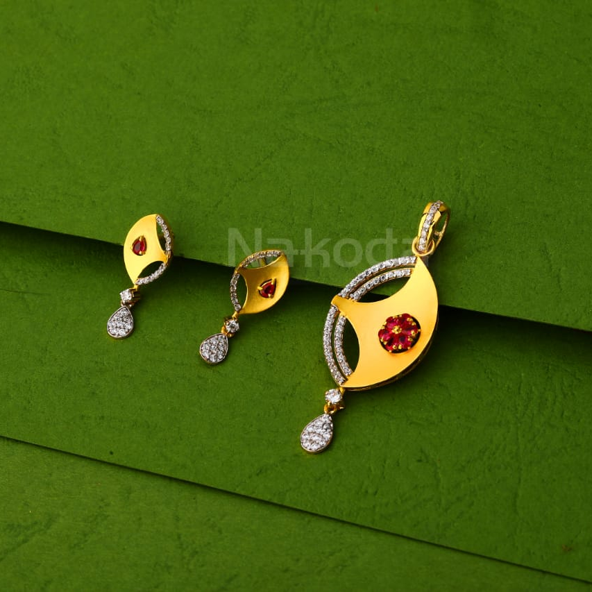 22KT Gold CZ Hallmark Ladies Pendant Set FPS436