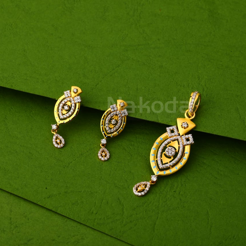 916 Gold Ladies Pendant Set FPS377