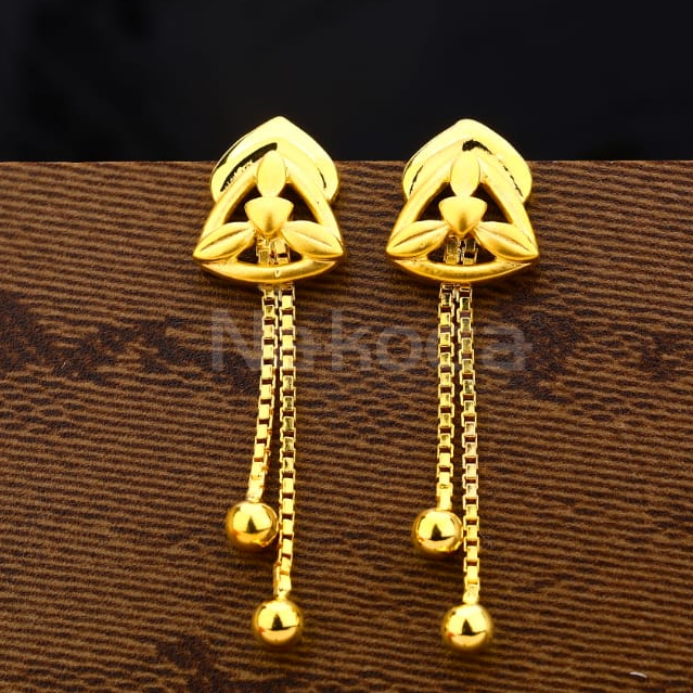 916 Gold Ladies Delicate Plain Earrings LPE360